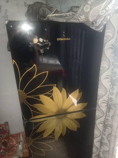 fridge for sale contact 0326-4013446