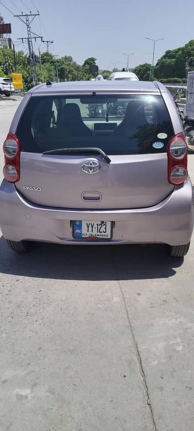 Toyota Passo 2010
