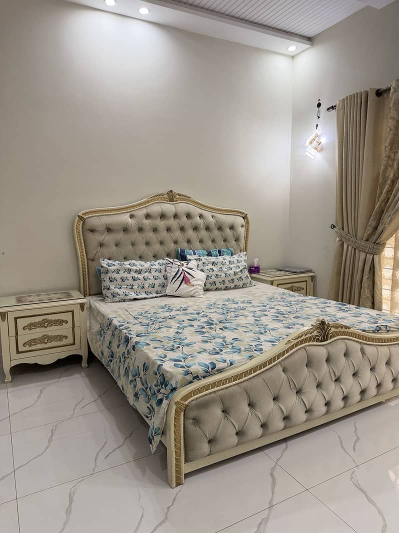 Wooden bed solid frame 4