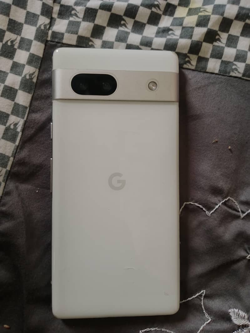 Google Pixel 7a 1