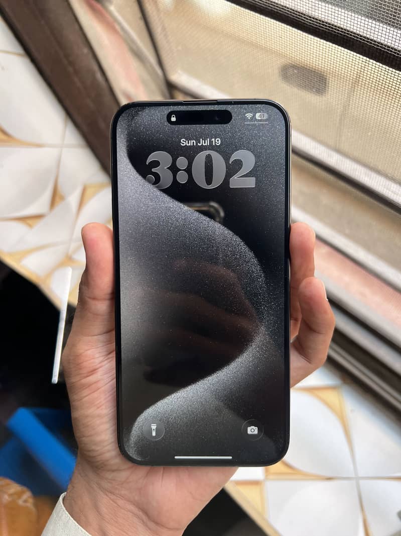 Iphone 15 pro max 1