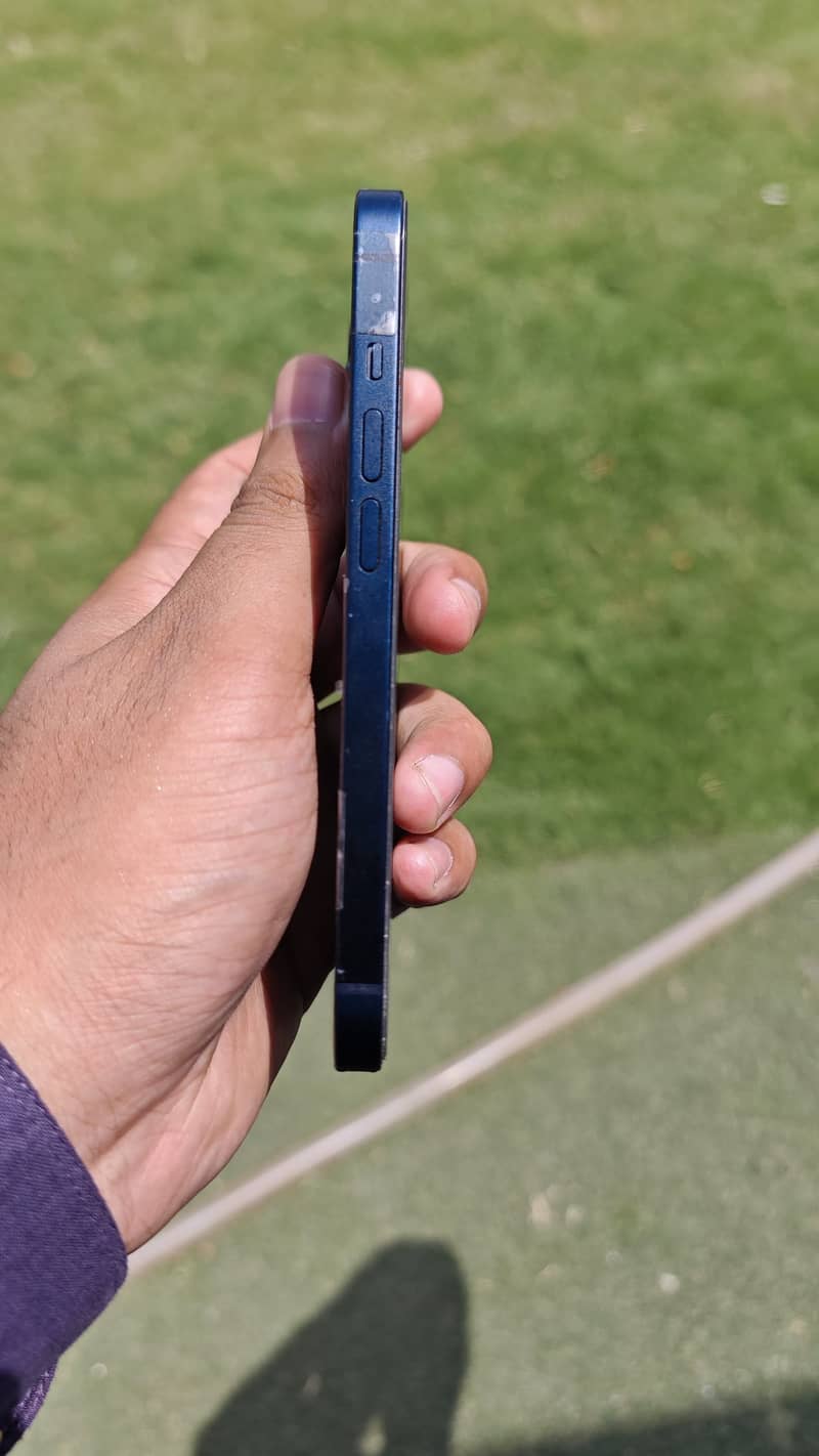 Apple iPhone 14 1