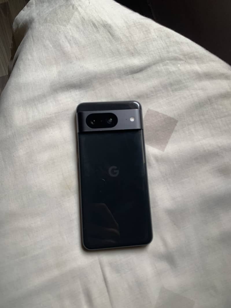 Google Pixel 8 1