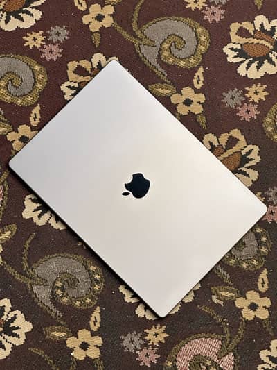Apple MacBook Pro M1,2020 16inch 1TB storage