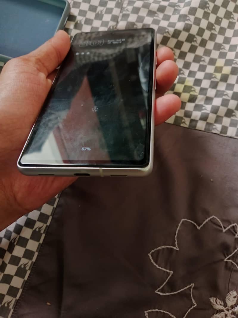 Google Pixel 7a 4