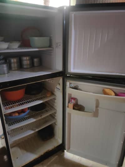 Used Double door Fridge Good Condition For Sale.