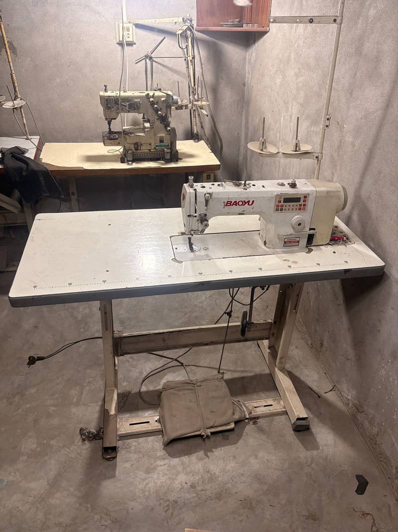 2 Singer Machine Auto 1