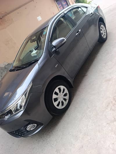 Toyota Corolla GLI 2018 automatic first owner bumper to bumper jenian