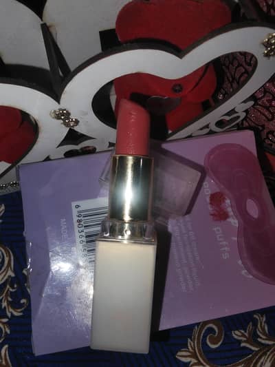 lipstick 
