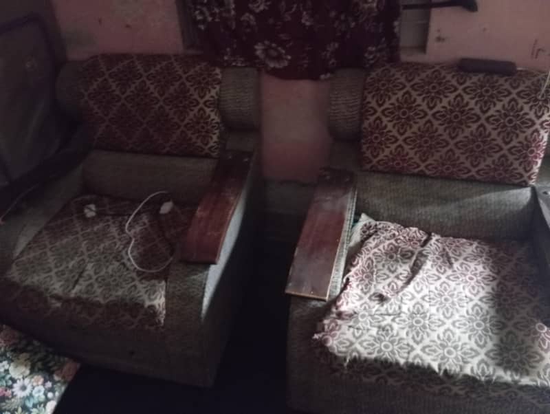 Sofa Set 0
