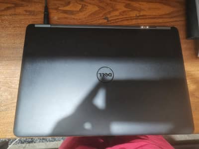 Dell core i7 5th generation laptop