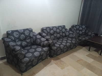 7 SEATER SOFA SET FOR SALE