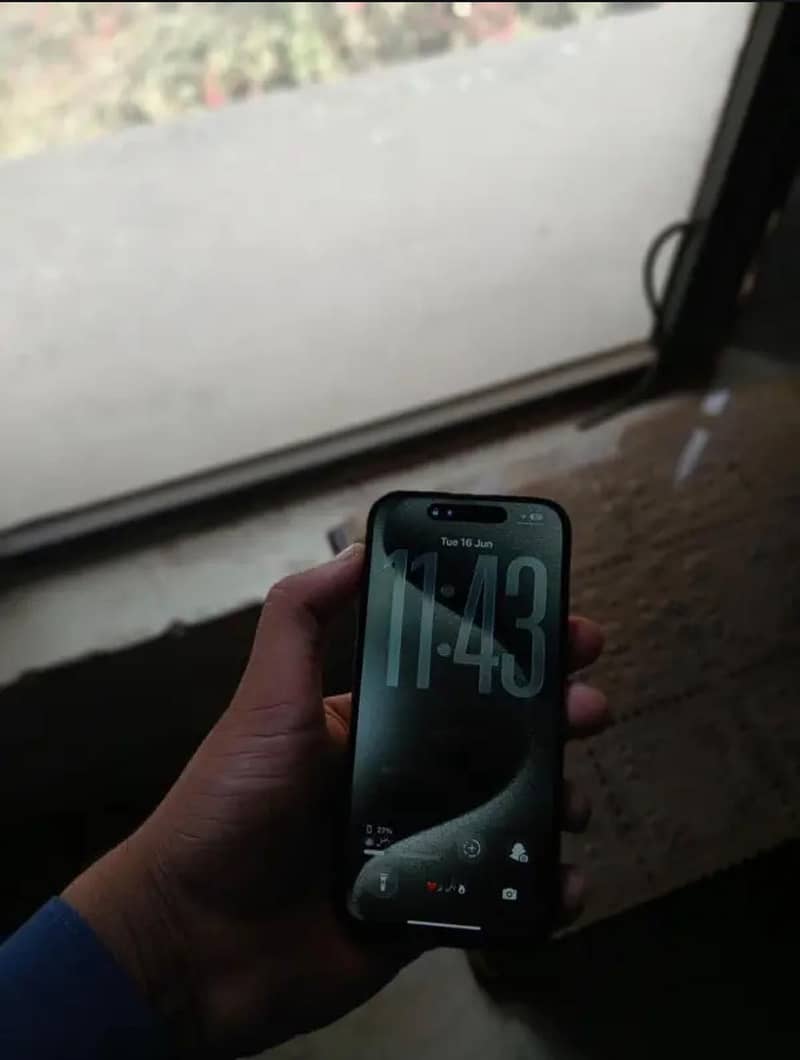 Iphone 15 Pro 1