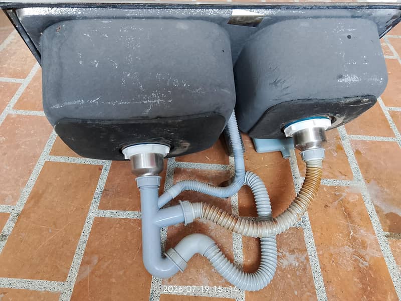 kitchen sink 1