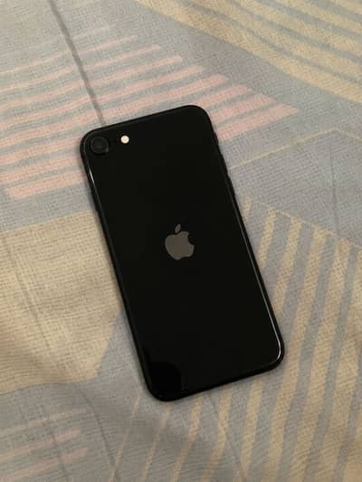 Apple iPhone SE 2nd gen in excellent condition