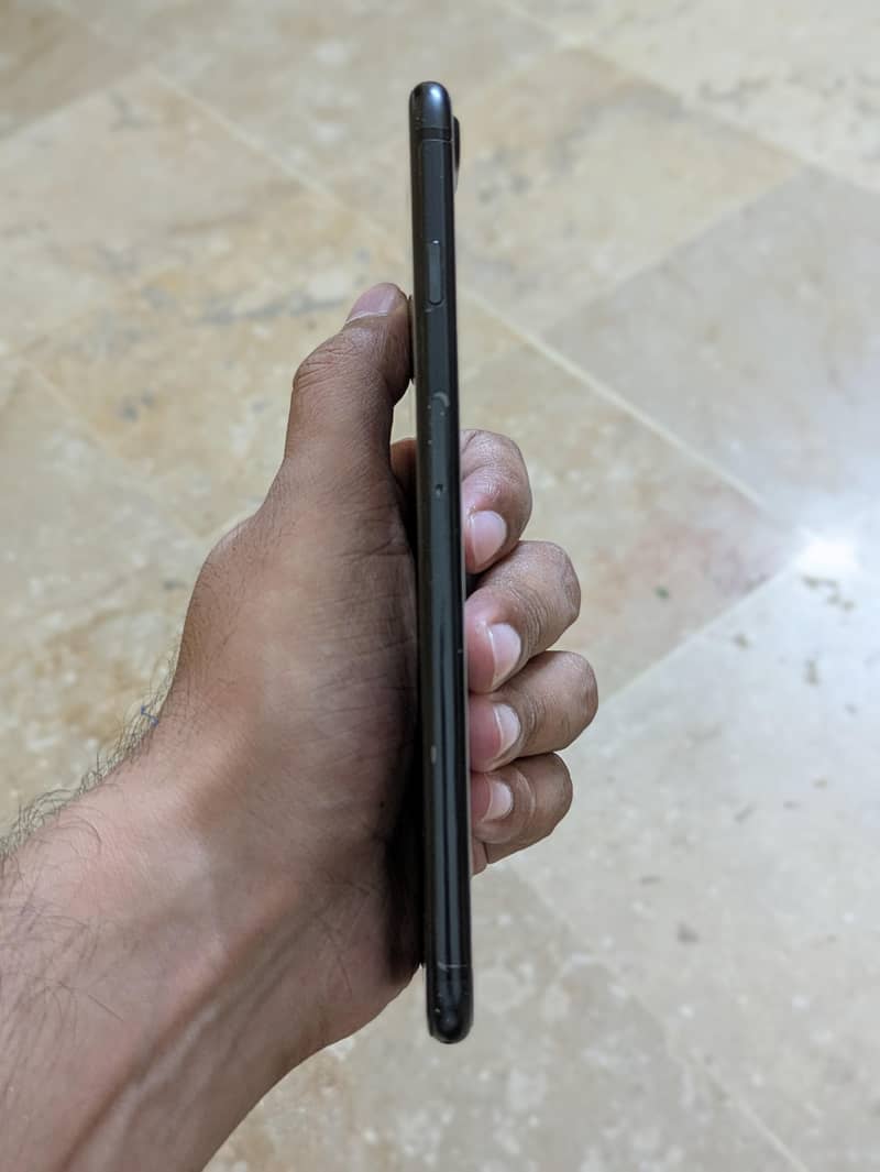 Apple iPhone 7 Plus 4