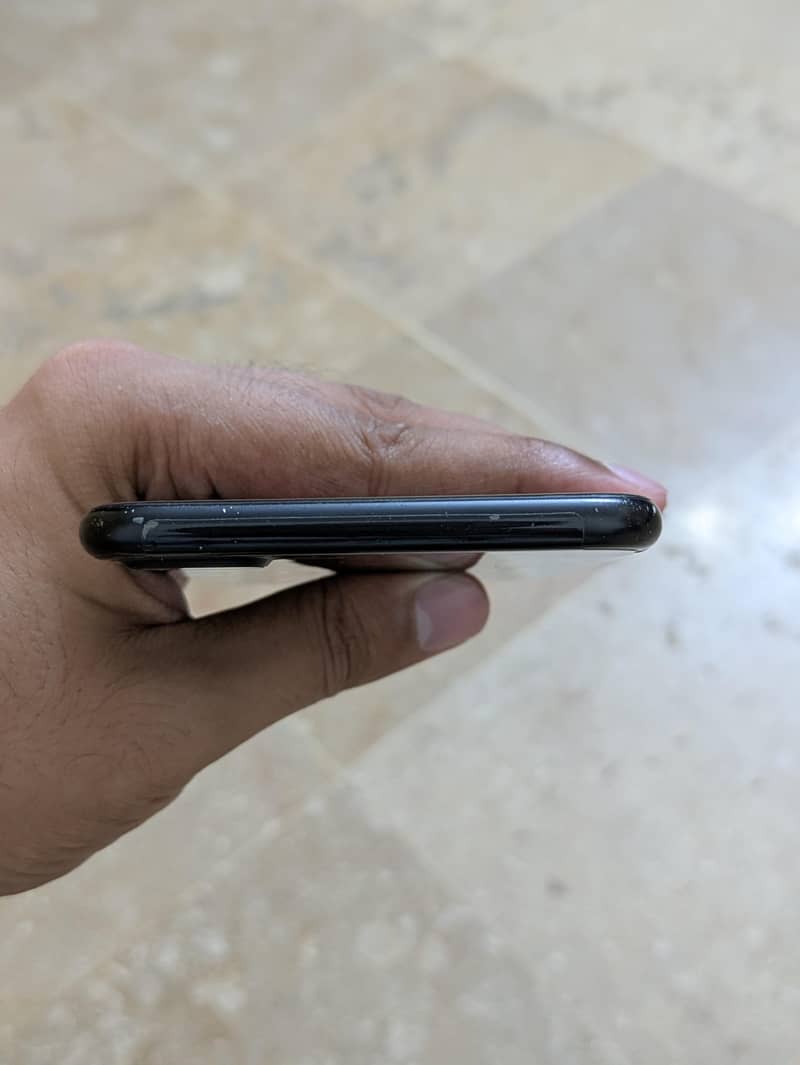Apple iPhone 7 Plus 6