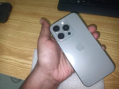 Apple iPhone 15 Pro
