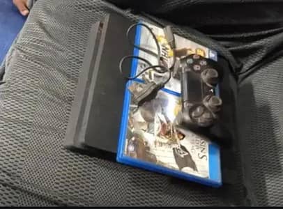 PS4 Slim