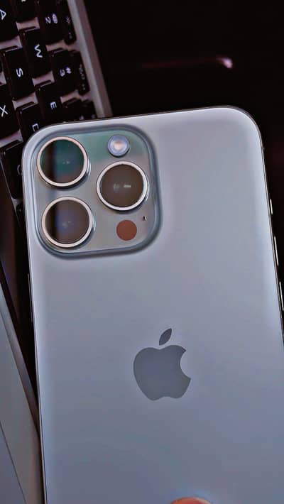 IPhone 16 Pro Max 10/10 Waterpack brand new Non PTA MDM 256gb