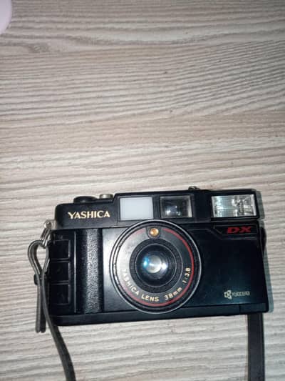 KYOCERA YASHICA MF-2 SUPER DX CAMERA