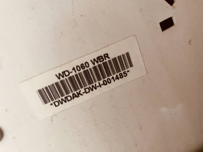 DW1001485 4