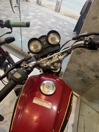 YBZ 125 2018 model