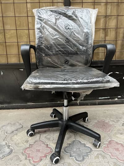 Office chair / executive chair / computer chair / boss chair