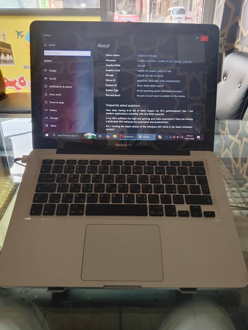 MacBook pro 2011 intel core I7 0