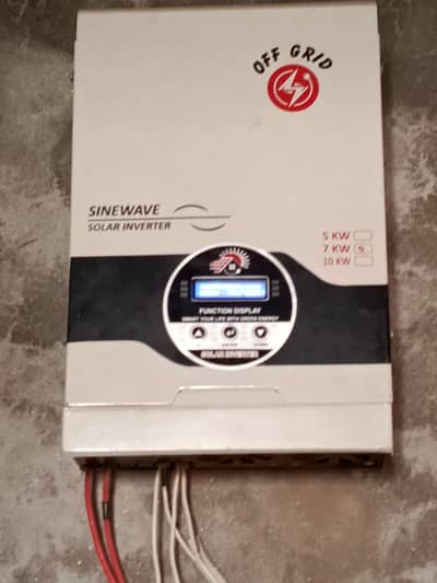 Desi invertor with auto changeover
