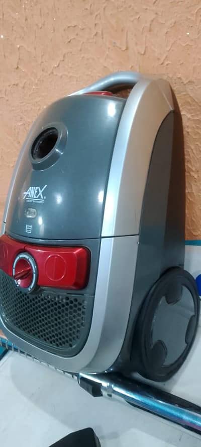 vacuum cleaner