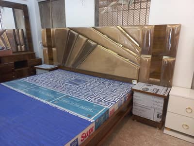 Bedroom set four piece hi gloss