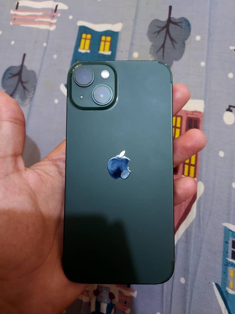 Apple iPhone 13 3