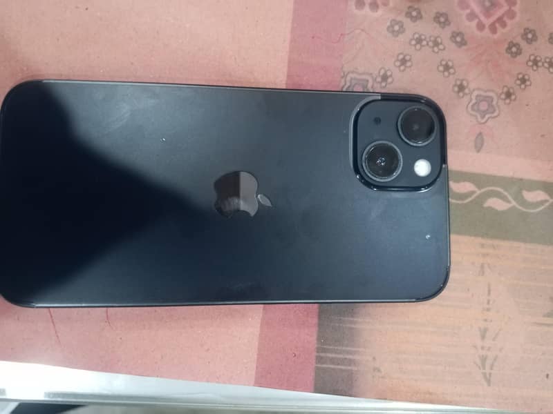 Apple iPhone 13 4