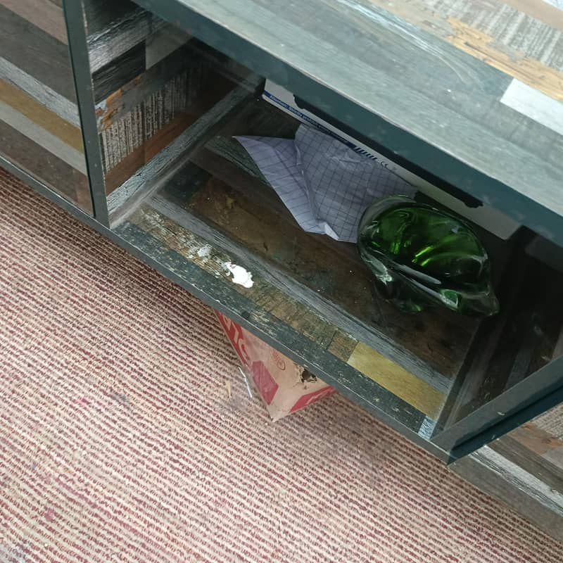 console 1