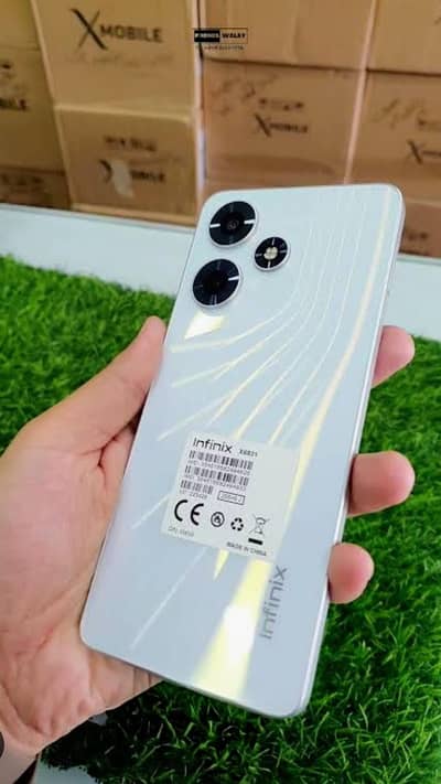Infinix Hot 30 All to all ok 10/10 pta approved 8+8/128 sealed