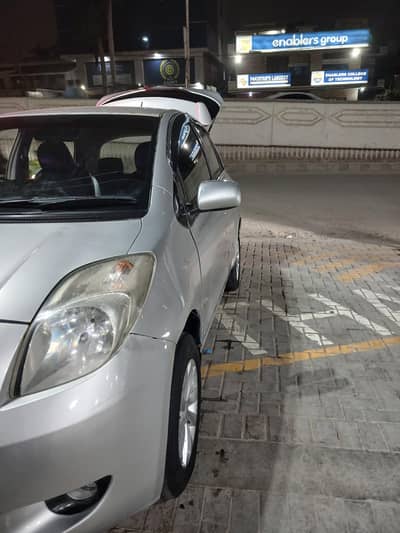 Toyota Vitz 2005