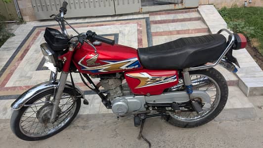 Honda 125 20 model Exchange possible
