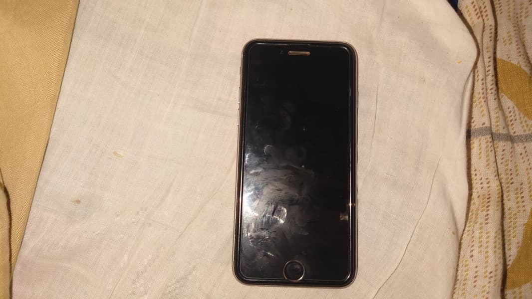 Apple iPhone 6S 1