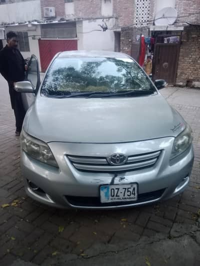 Toyota Corolla gli 2010 available for rent