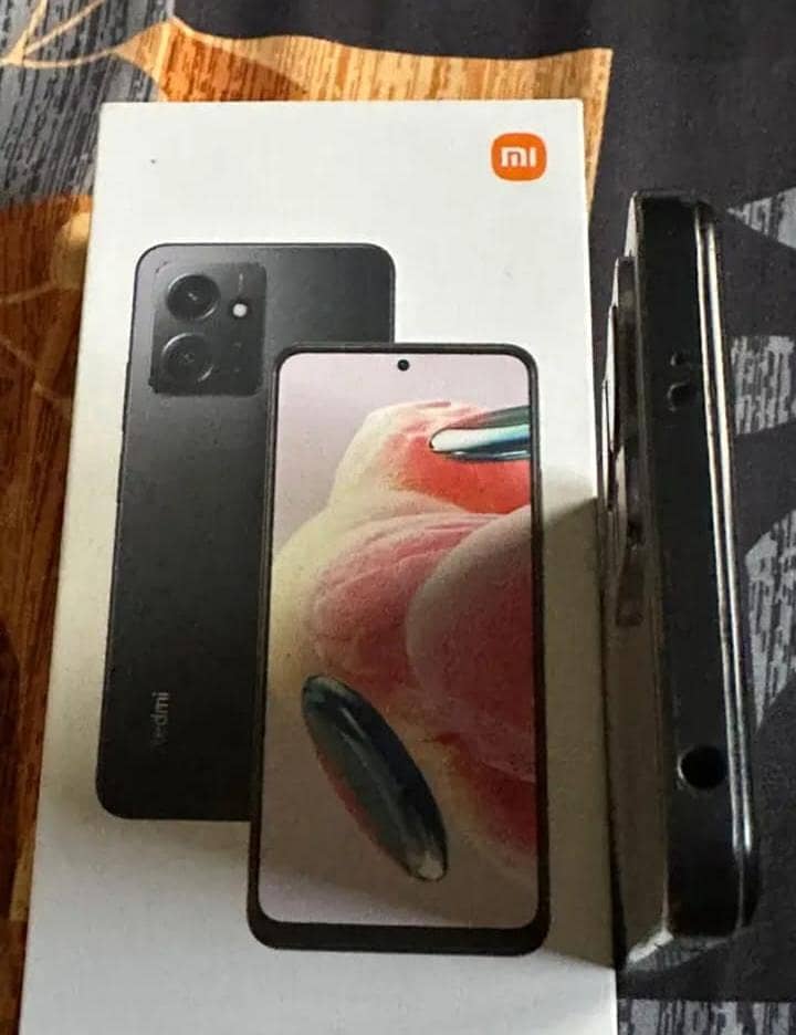 Xiaomi Redmi Note 12 4