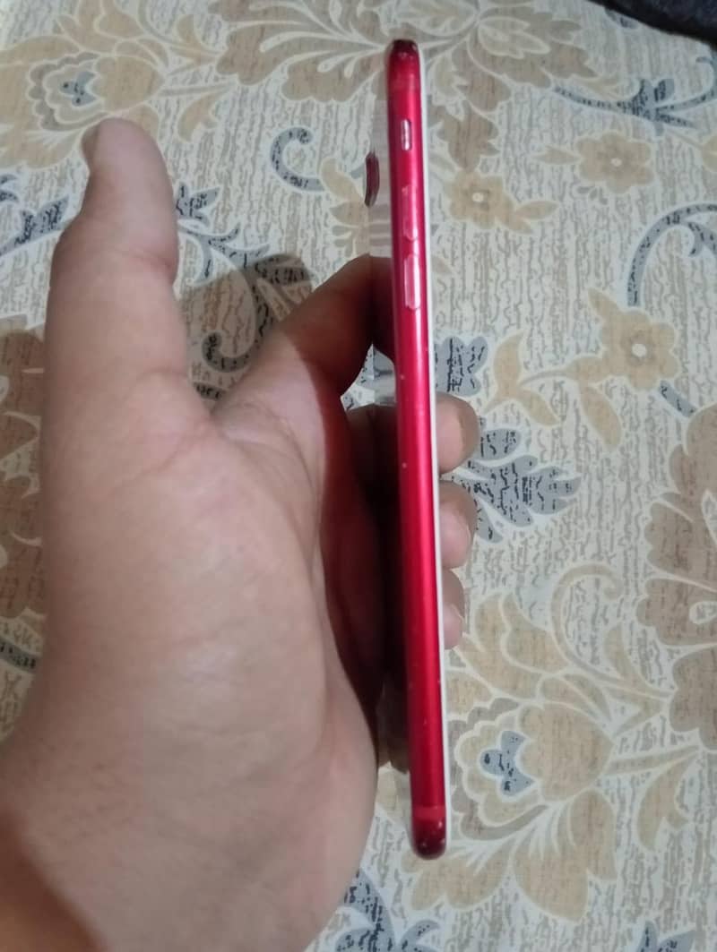 Apple iPhone 7 Plus 2