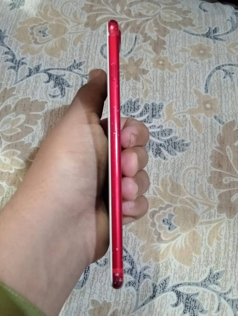 Apple iPhone 7 Plus 3