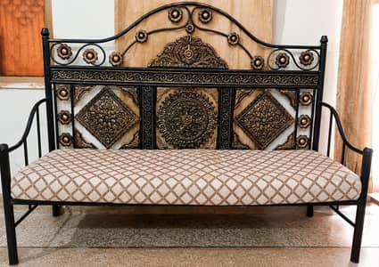 Metal Sofa Set 3+1+1 for Sale – Good Condition