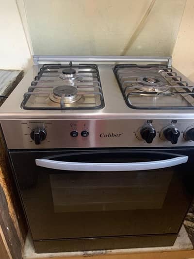 Brand  New just 1 month used cooking range