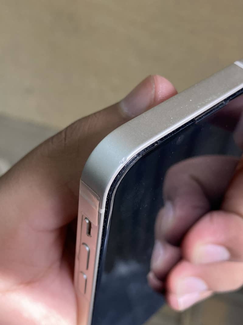 Iphone 13 Mini 2
