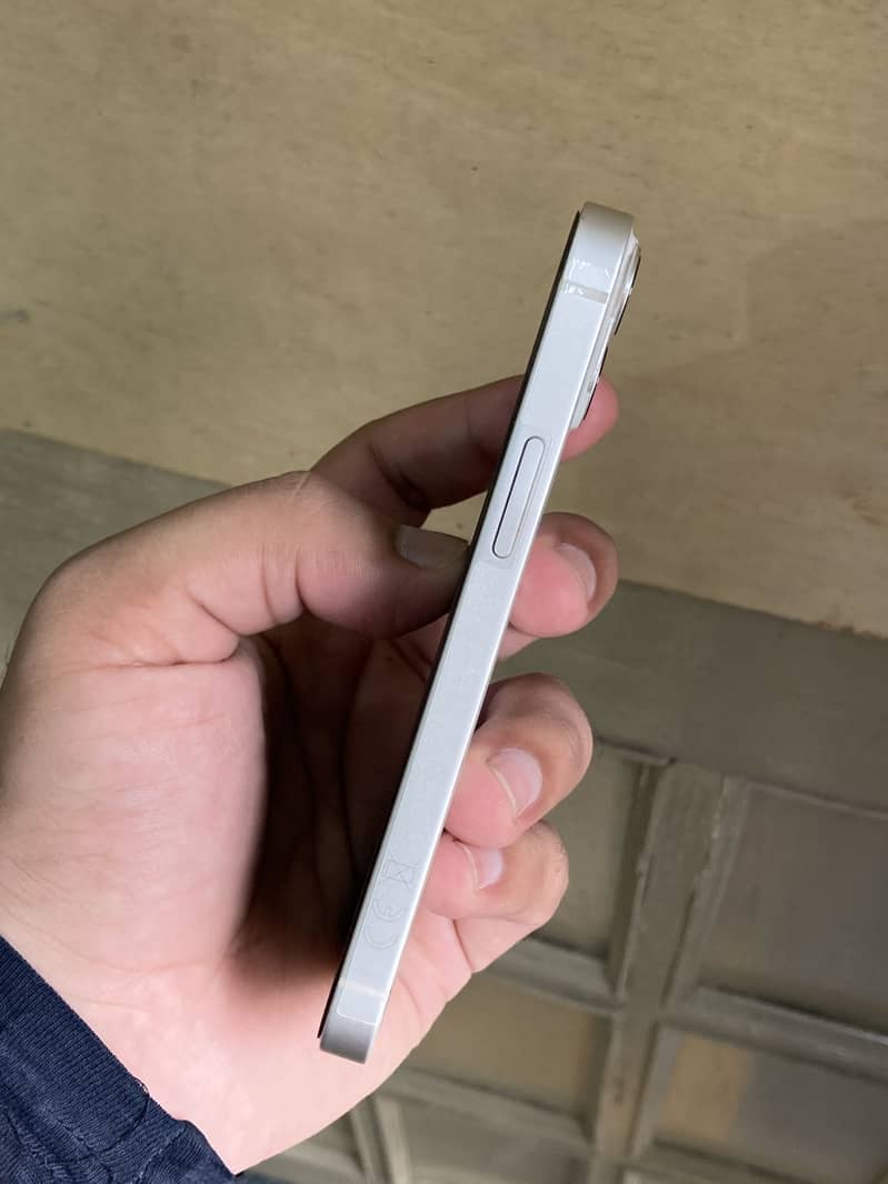 Iphone 13 Mini 4