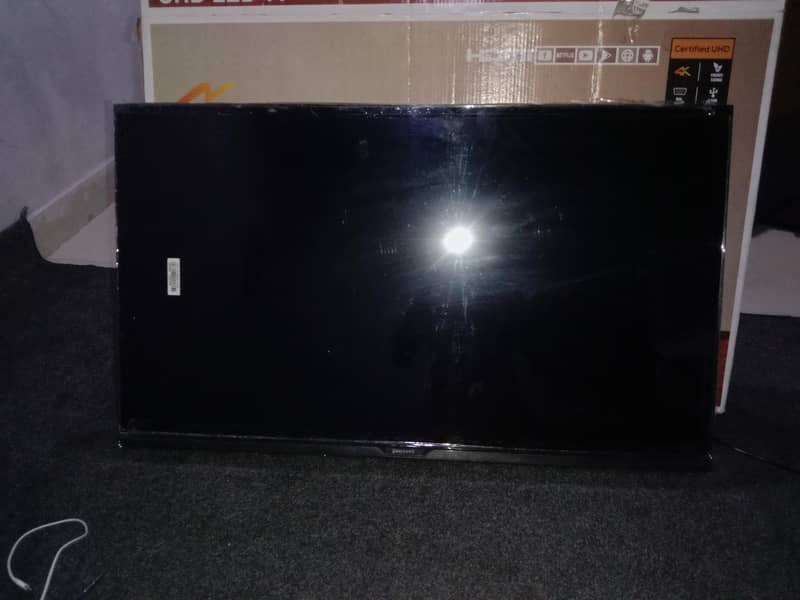 Android smart led TV 2