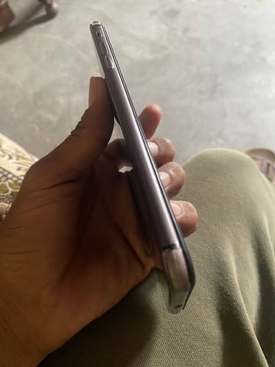 I phone 8 plus 256gb pta approved