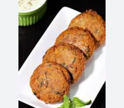 Chicken Shami Tikkiyan Avaialble